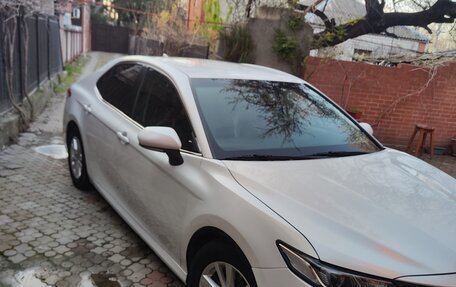 Toyota Camry, 2018 год, 2 300 000 рублей, 6 фотография