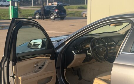 BMW 5 серия, 2015 год, 1 850 000 рублей, 9 фотография