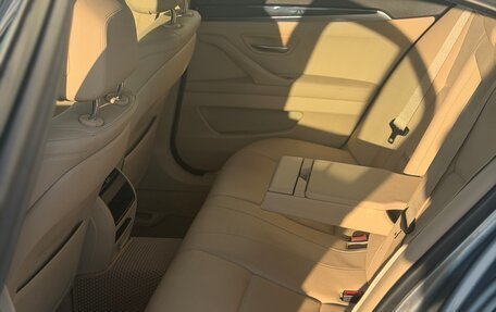 BMW 5 серия, 2015 год, 1 850 000 рублей, 14 фотография