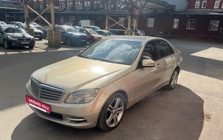 Mercedes-Benz C-Класс, 2010 год, 1 100 000 рублей, 3 фотография