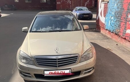 Mercedes-Benz C-Класс, 2010 год, 1 100 000 рублей, 2 фотография