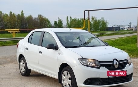 Renault Logan II, 2016 год, 690 000 рублей, 2 фотография
