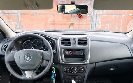 Renault Logan II, 2016 год, 690 000 рублей, 11 фотография