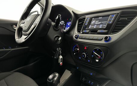 Hyundai Solaris II рестайлинг, 2018 год, 1 430 000 рублей, 28 фотография