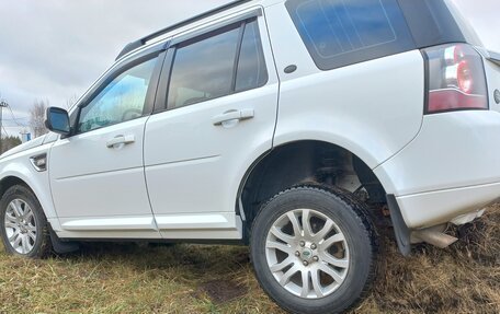 Land Rover Freelander II рестайлинг 2, 2013 год, 1 600 000 рублей, 21 фотография