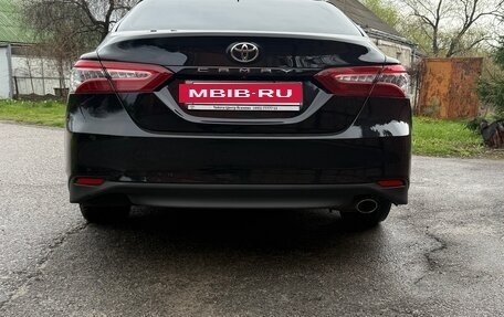 Toyota Camry, 2020 год, 3 300 000 рублей, 6 фотография