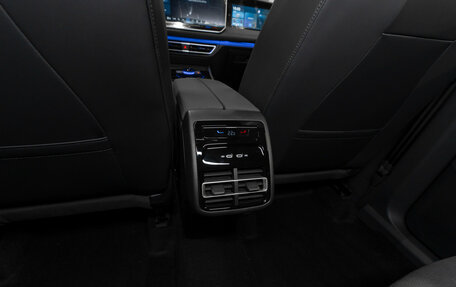 Volkswagen Tiguan, 2026 год, 4 895 000 рублей, 15 фотография