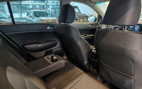 KIA Sportage IV рестайлинг, 2021 год, 2 450 000 рублей, 8 фотография