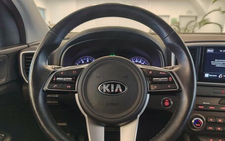 KIA Sportage IV рестайлинг, 2021 год, 2 450 000 рублей, 16 фотография