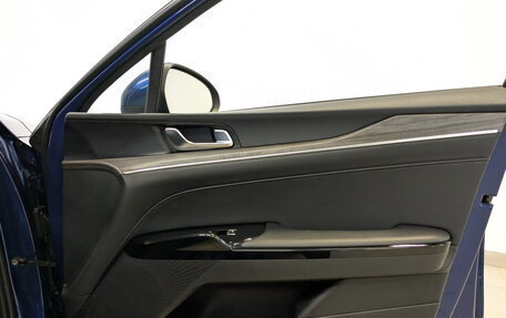 KIA K5, 2021 год, 2 899 000 рублей, 25 фотография