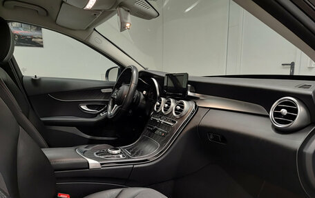 Mercedes-Benz C-Класс, 2019 год, 2 700 000 рублей, 11 фотография