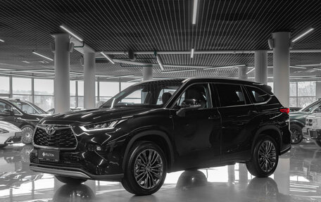 Toyota Highlander, 2026 год, 5 400 000 рублей, 1 фотография