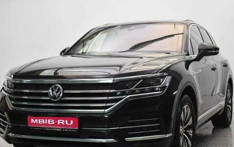 Volkswagen Touareg III, 2020 год, 4 580 000 рублей, 1 фотография