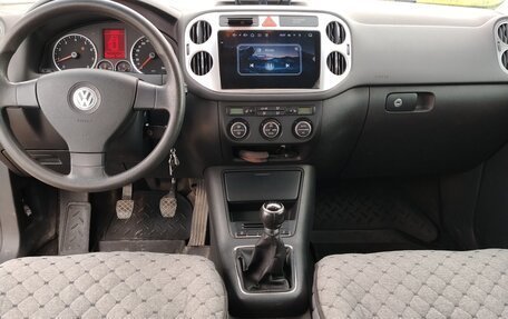 Volkswagen Tiguan I, 2009 год, 850 000 рублей, 5 фотография