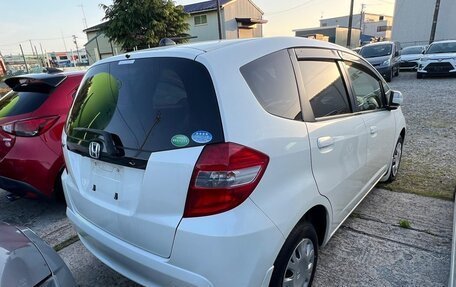 Honda Fit III, 2013 год, 1 000 000 рублей, 4 фотография