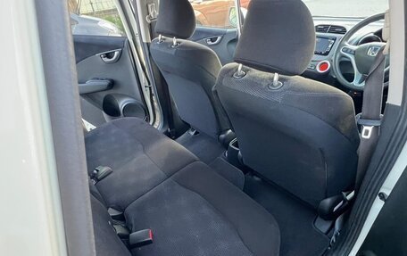 Honda Fit III, 2013 год, 1 000 000 рублей, 8 фотография