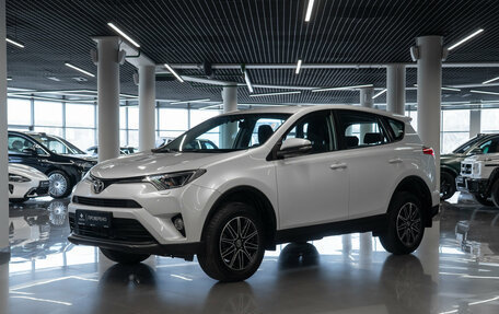 Toyota RAV4, 2018 год, 2 970 000 рублей, 1 фотография