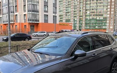 Volkswagen Tiguan II, 2019 год, 2 500 000 рублей, 1 фотография