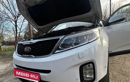 KIA Sorento II рестайлинг, 2013 год, 1 900 000 рублей, 29 фотография
