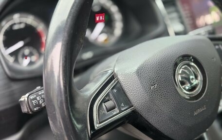 Skoda Kodiaq I, 2017 год, 1 999 000 рублей, 14 фотография