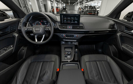 Audi Q5, 2025 год, 5 050 000 рублей, 8 фотография