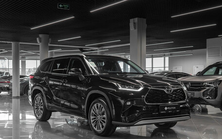 Toyota Highlander, 2026 год, 5 400 000 рублей, 2 фотография