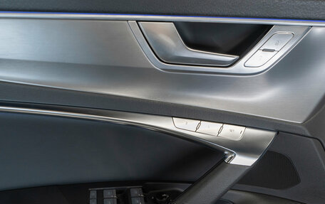 Audi A6, 2019 год, 3 600 000 рублей, 14 фотография