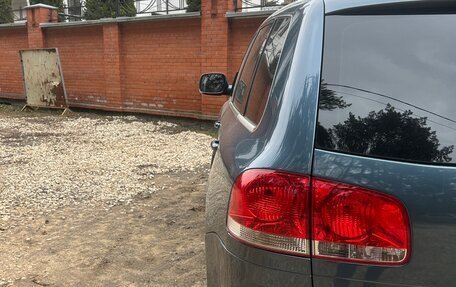Volkswagen Touareg III, 2005 год, 1 250 000 рублей, 12 фотография