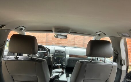 Volkswagen Touareg III, 2005 год, 1 250 000 рублей, 23 фотография