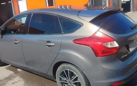 Ford Focus III, 2011 год, 590 000 рублей, 2 фотография