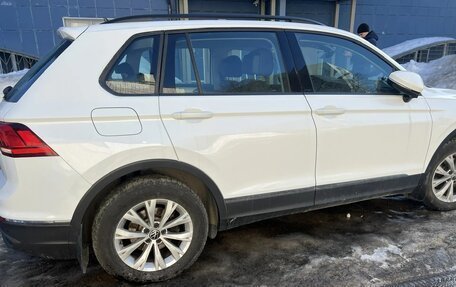 Volkswagen Tiguan II, 2022 год, 3 000 000 рублей, 11 фотография