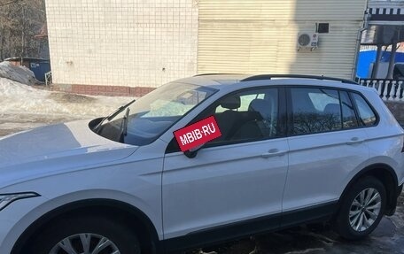 Volkswagen Tiguan II, 2022 год, 3 000 000 рублей, 14 фотография