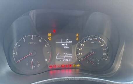 Hyundai Solaris II рестайлинг, 2018 год, 960 000 рублей, 13 фотография