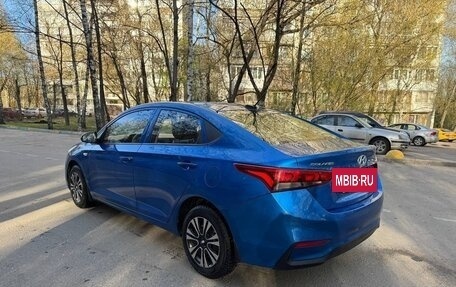 Hyundai Solaris II рестайлинг, 2018 год, 960 000 рублей, 4 фотография
