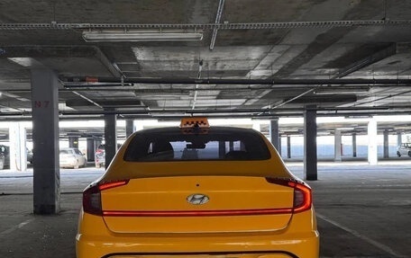 Hyundai Sonata VIII, 2020 год, 1 600 000 рублей, 5 фотография