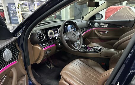 Mercedes-Benz E-Класс, 2016 год, 3 850 000 рублей, 9 фотография