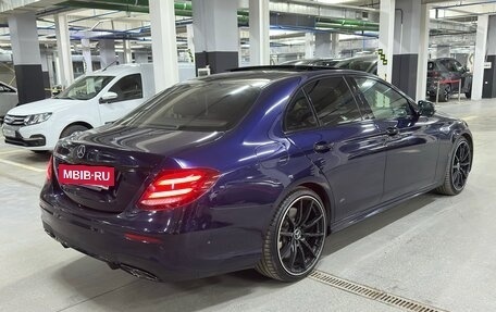 Mercedes-Benz E-Класс, 2016 год, 3 850 000 рублей, 6 фотография