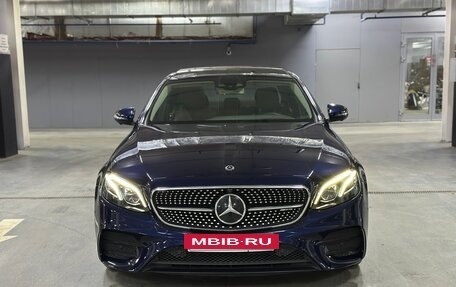 Mercedes-Benz E-Класс, 2016 год, 3 850 000 рублей, 4 фотография