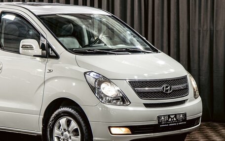 Hyundai Grand Starex Grand Starex I рестайлинг 2, 2014 год, 1 695 000 рублей, 8 фотография