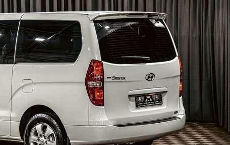 Hyundai Grand Starex Grand Starex I рестайлинг 2, 2014 год, 1 695 000 рублей, 10 фотография