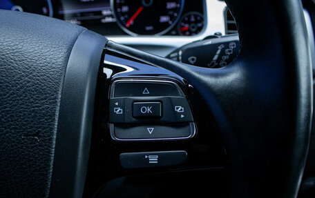 Volkswagen Touareg III, 2013 год, 2 099 000 рублей, 18 фотография