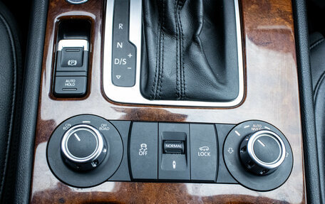 Volkswagen Touareg III, 2013 год, 2 099 000 рублей, 23 фотография