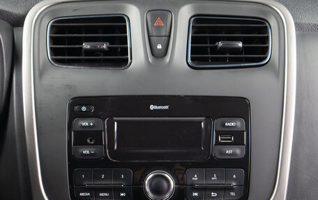 Renault Logan II, 2019 год, 1 079 000 рублей, 12 фотография