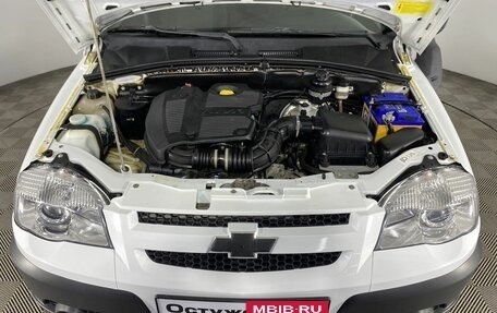 Chevrolet Niva I рестайлинг, 2018 год, 930 000 рублей, 4 фотография