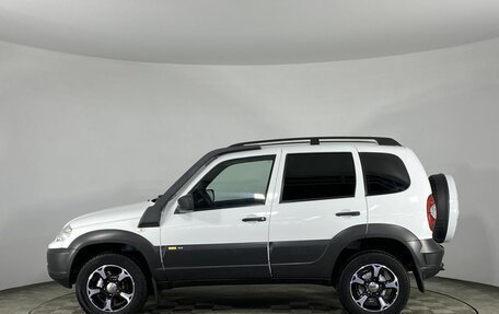 Chevrolet Niva I рестайлинг, 2018 год, 930 000 рублей, 10 фотография