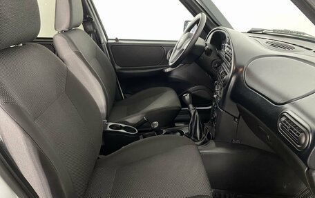 Chevrolet Niva I рестайлинг, 2018 год, 930 000 рублей, 13 фотография