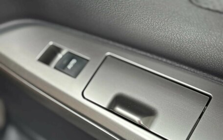 Toyota Land Cruiser 200, 2014 год, 5 090 000 рублей, 28 фотография