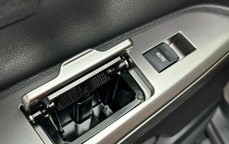 Toyota Land Cruiser 200, 2014 год, 5 090 000 рублей, 30 фотография