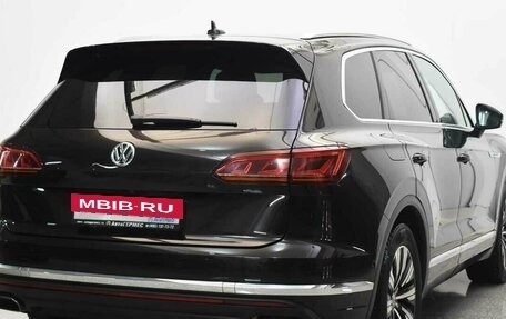 Volkswagen Touareg III, 2020 год, 4 580 000 рублей, 4 фотография