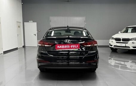 Hyundai Elantra VI рестайлинг, 2018 год, 1 575 000 рублей, 4 фотография